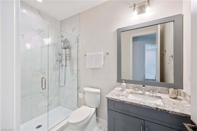 13058 Pembroke DR, Naples, FL 34105