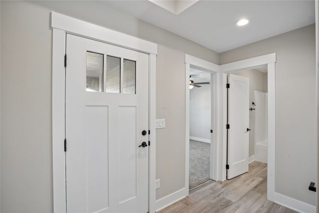 313 NE Meadow Lane, Ankeny, IA 50021