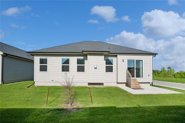 313 NE Meadow Lane, Ankeny, IA 50021