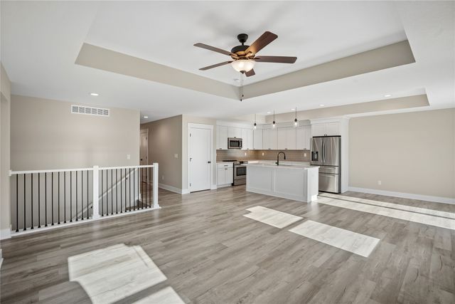 313 NE Meadow Lane, Ankeny, IA 50021