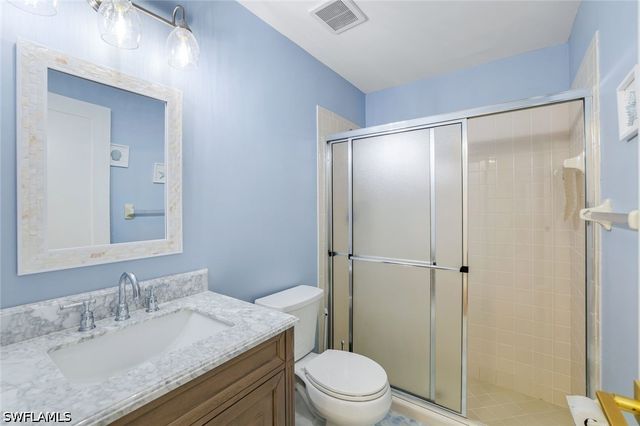 555 Augusta BLVD 3-1, Naples, FL 34113