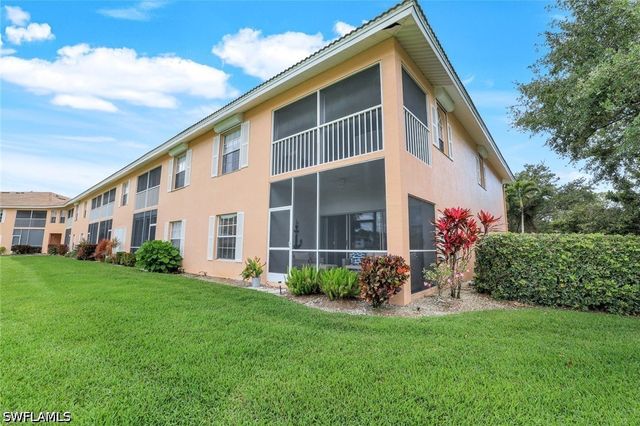 555 Augusta BLVD 3-1, Naples, FL 34113