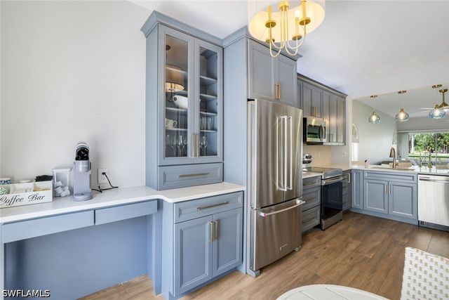 555 Augusta BLVD 3-1, Naples, FL 34113