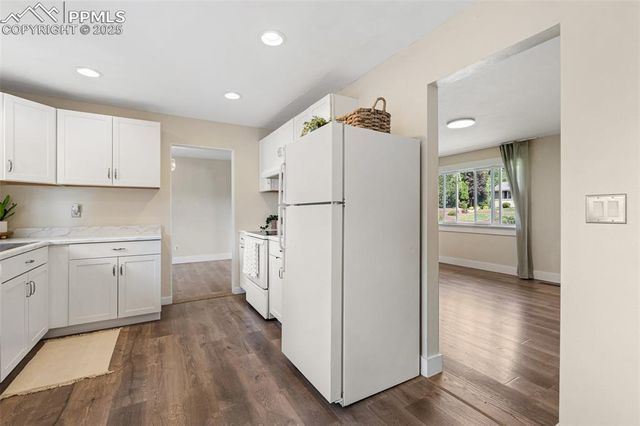 5330 Silver Spur Avenue, Colorado Springs, CO 80915