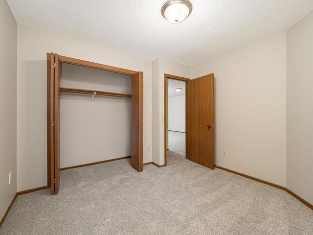 423 Whispering River Lane, Farmington, MN 55024