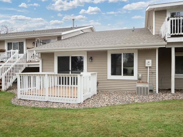 423 Whispering River Lane, Farmington, MN 55024