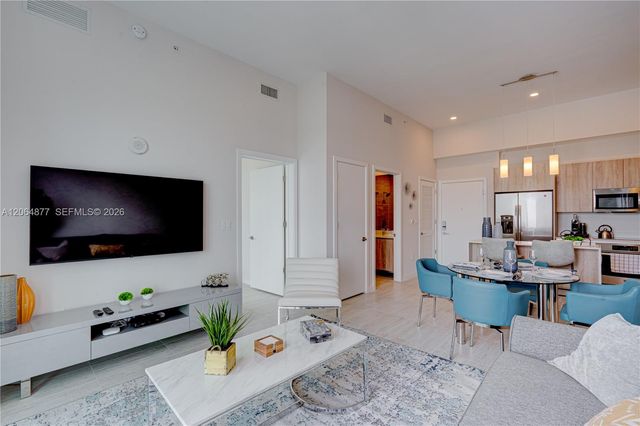3900 Biscayne Blvd N-1205, Miami, FL 33137