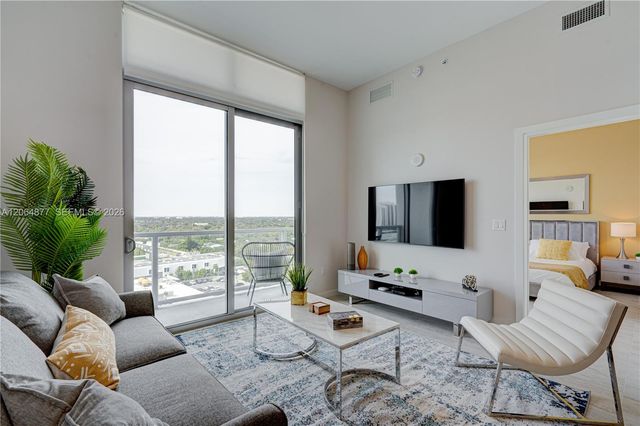 3900 Biscayne Blvd N-1205, Miami, FL 33137