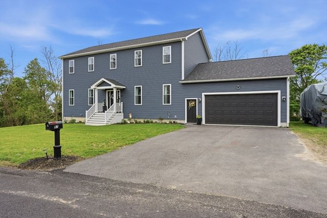 57 Oneil Rd, Somerset, MA 02725