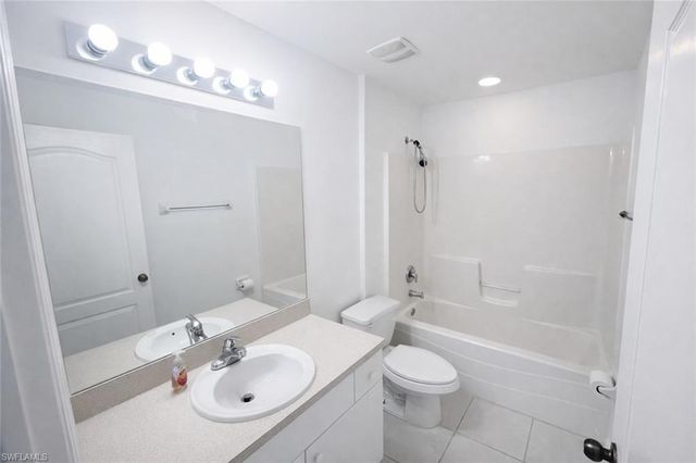 4218 8th ST SW, Lehigh Acres, FL 33976