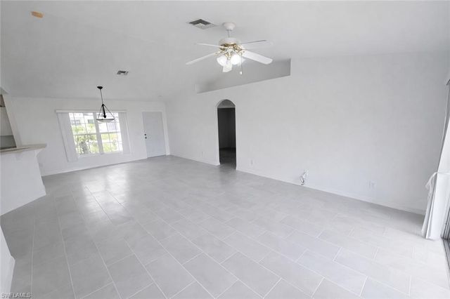 4218 8th ST SW, Lehigh Acres, FL 33976