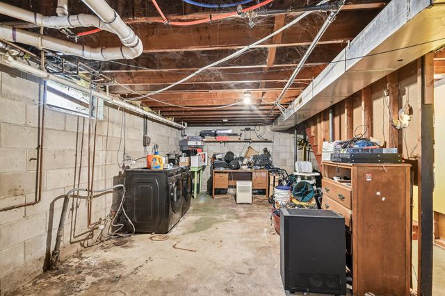 215 17th Street W, Hastings, MN 55033