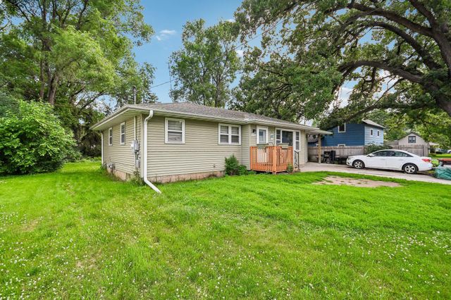 215 17th Street W, Hastings, MN 55033