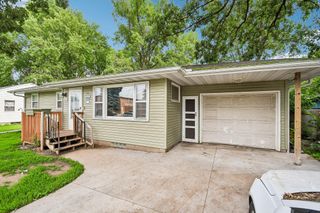 215 17th Street W, Hastings, MN 55033