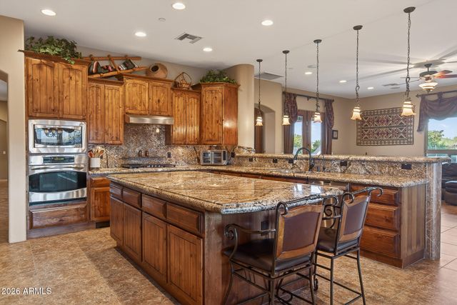 19707 W MARIPOSA Drive, Litchfield Park, AZ 85340