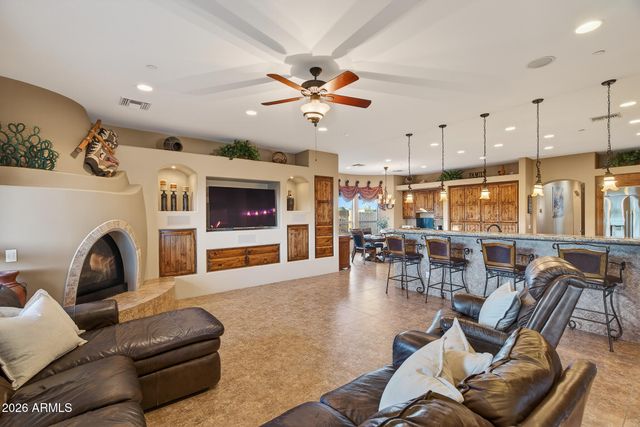 19707 W MARIPOSA Drive, Litchfield Park, AZ 85340