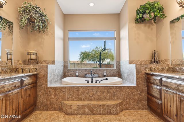 19707 W MARIPOSA Drive, Litchfield Park, AZ 85340