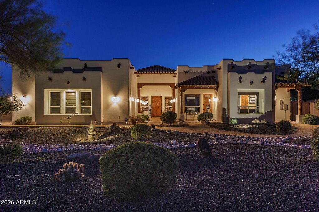 19707 W MARIPOSA Drive, Litchfield Park, AZ 85340 — photo 2