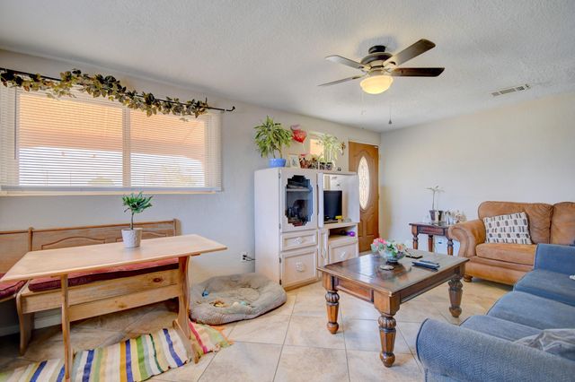 4803 Mescalero Road NE, Albuquerque, NM 87110