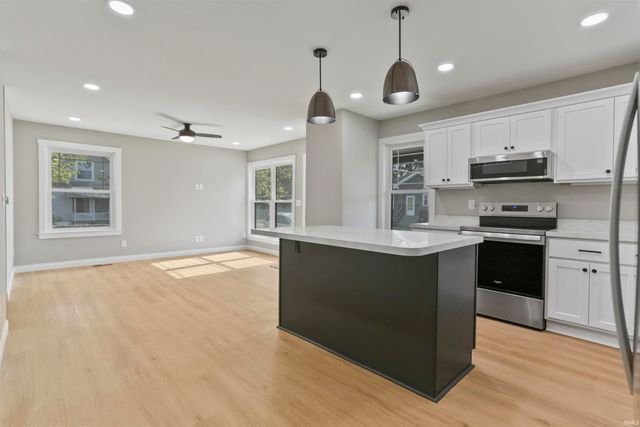 642 Jackson Avenue, Evansville, IN 47713