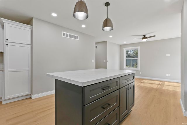 642 Jackson Avenue, Evansville, IN 47713