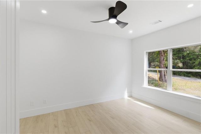 971 Overlook Path Way, Lawrenceville, GA 30045