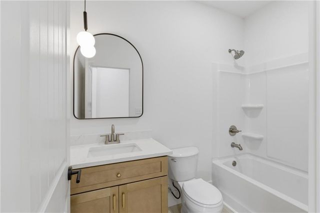 971 Overlook Path Way, Lawrenceville, GA 30045