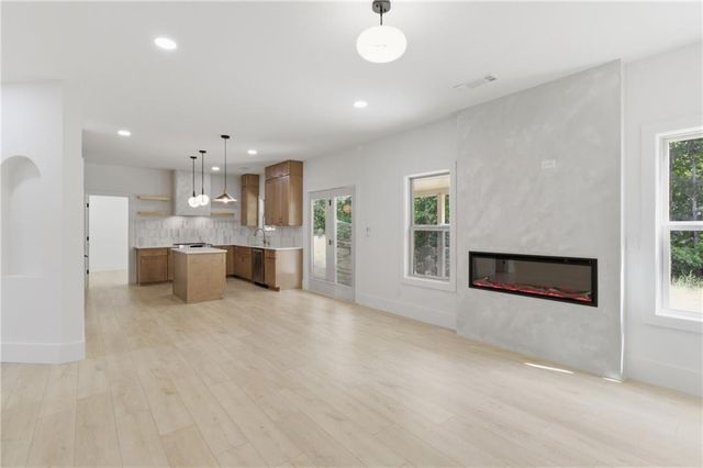971 Overlook Path Way, Lawrenceville, GA 30045
