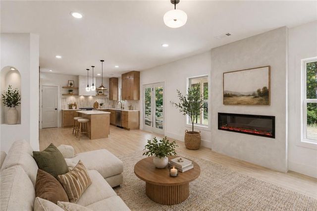 971 Overlook Path Way, Lawrenceville, GA 30045