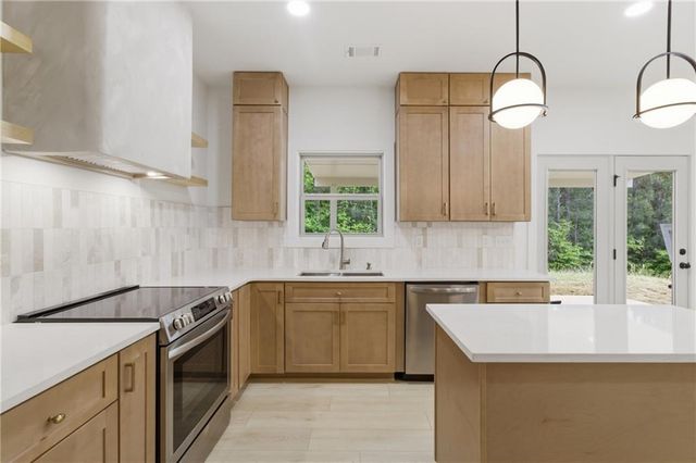 971 Overlook Path Way, Lawrenceville, GA 30045
