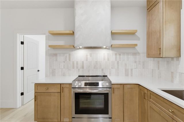 971 Overlook Path Way, Lawrenceville, GA 30045
