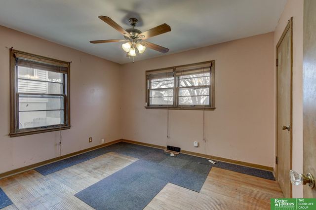 3320 N 69th Street, Omaha, NE 68104