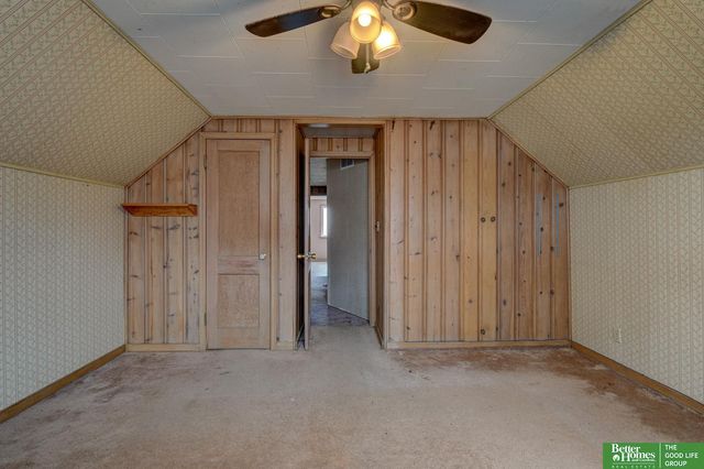 3320 N 69th Street, Omaha, NE 68104