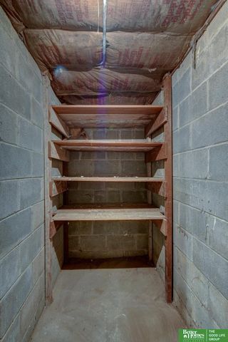 3320 N 69th Street, Omaha, NE 68104