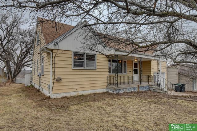 3320 N 69th Street, Omaha, NE 68104