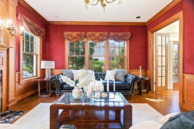 8 Porter Lane, Lexington, MA 02420
