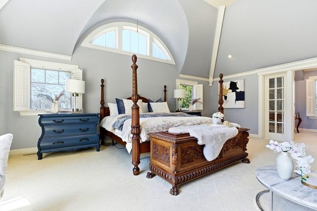 8 Porter Lane, Lexington, MA 02420