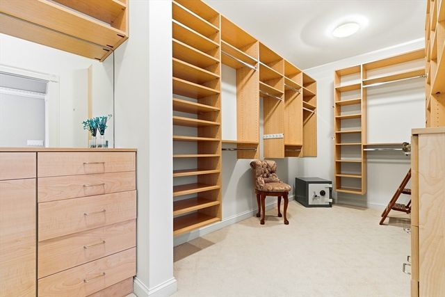 8 Porter Lane, Lexington, MA 02420