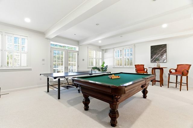 8 Porter Lane, Lexington, MA 02420