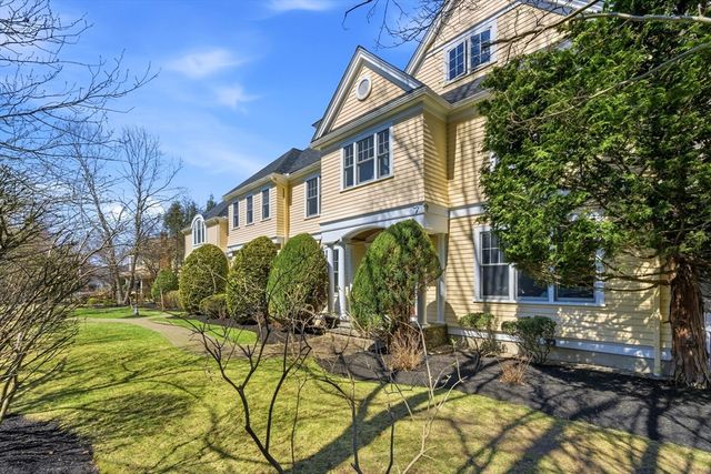 8 Porter Lane, Lexington, MA 02420