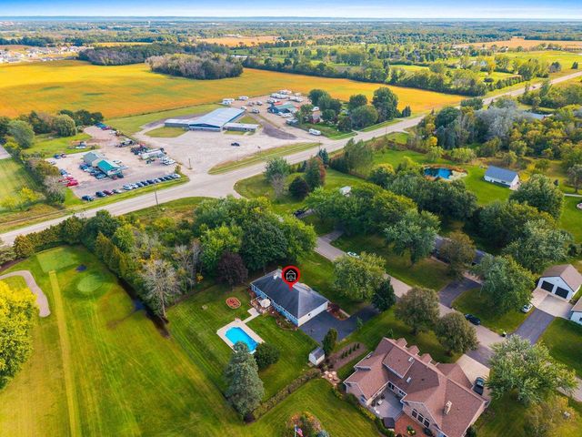 2924 RIDGEWAY DRIVE, Neenah, WI 54956