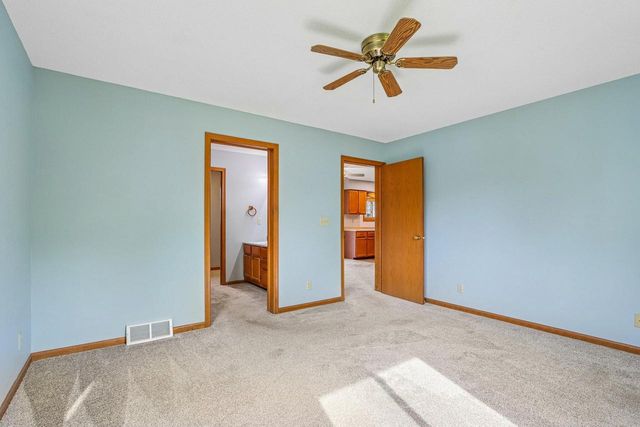 610 Hidde DRIVE, Watertown, WI 53098