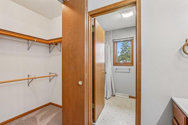 610 Hidde DRIVE, Watertown, WI 53098