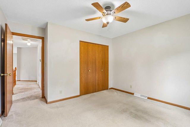 610 Hidde DRIVE, Watertown, WI 53098