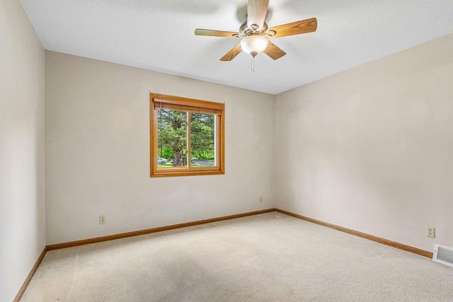 610 Hidde DRIVE, Watertown, WI 53098