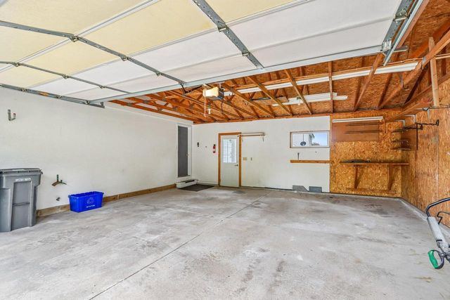 610 Hidde DRIVE, Watertown, WI 53098
