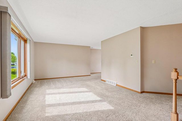 610 Hidde DRIVE, Watertown, WI 53098