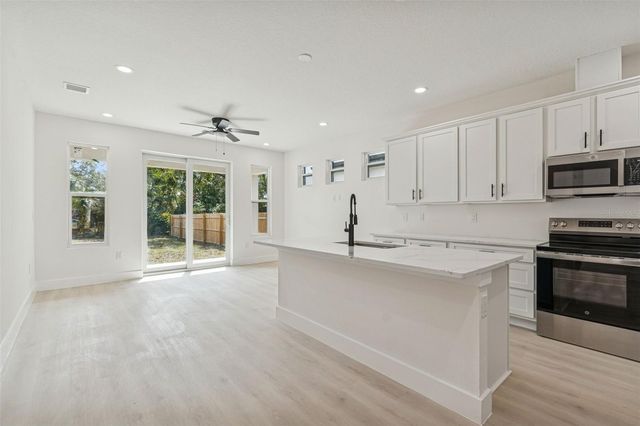 1517 E 27TH AVENUE, Tampa, FL 33605