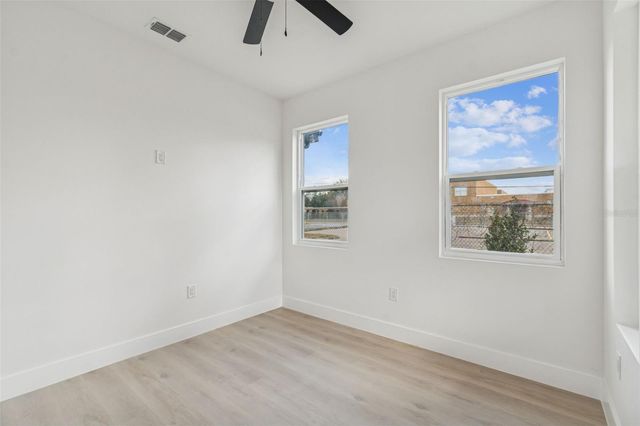 1517 E 27TH AVENUE, Tampa, FL 33605