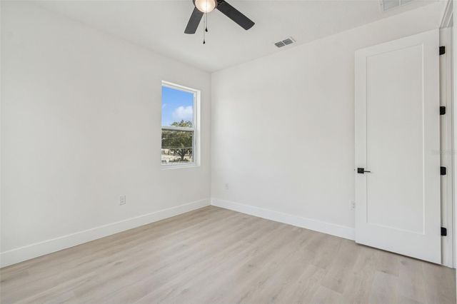 1517 E 27TH AVENUE, Tampa, FL 33605